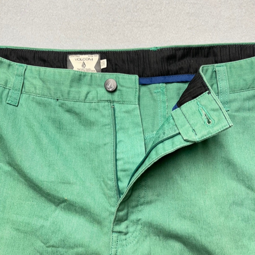 Volcom Frickin Modern Stretch Chino Shorts Mens 38 Green Skateboard Casual‎